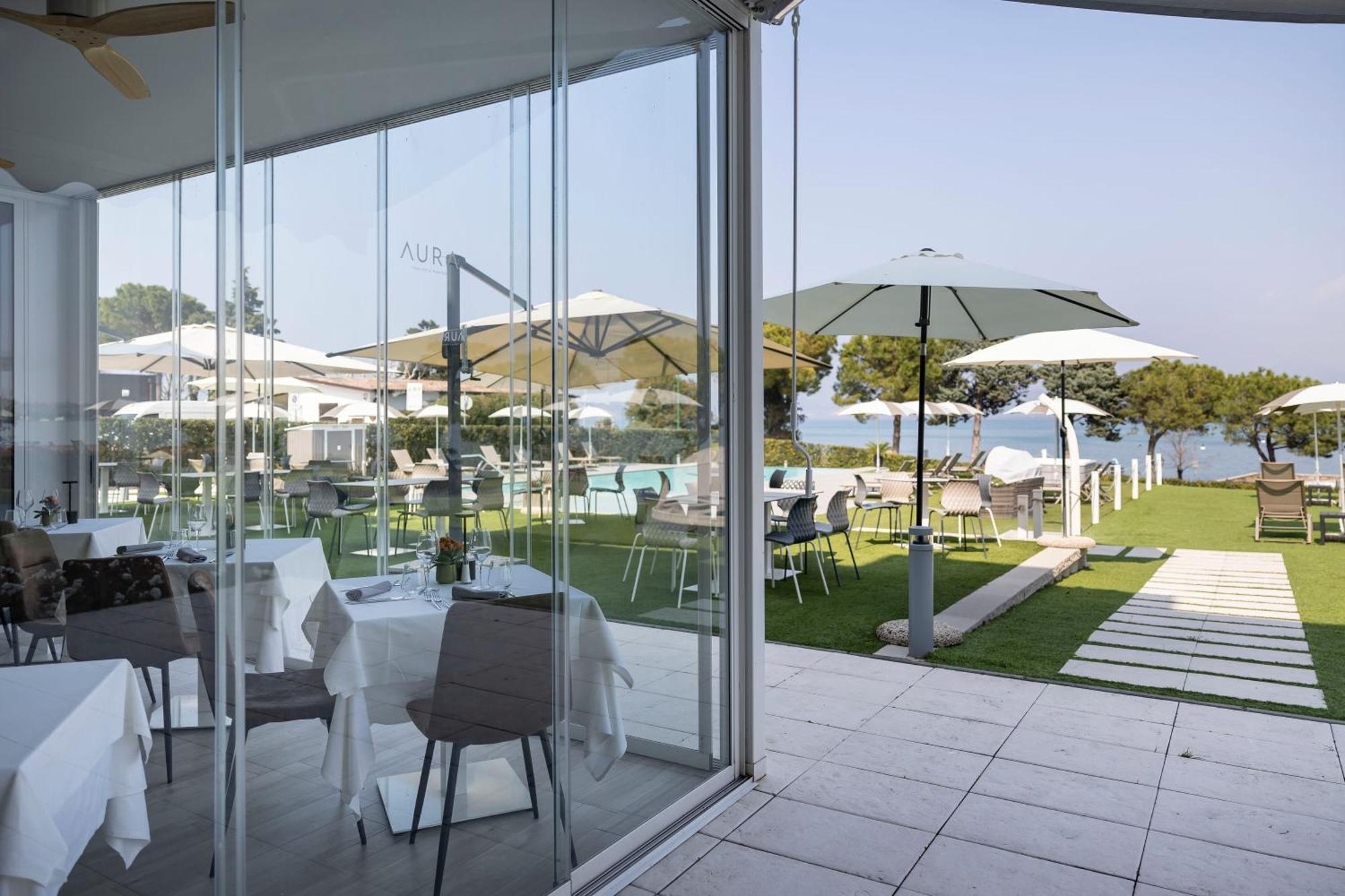 Vision Hotel Peschiera del Garda Esterno foto