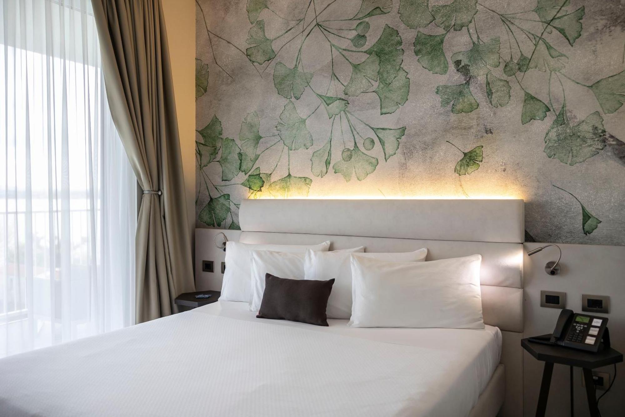 Vision Hotel Peschiera del Garda Camera foto