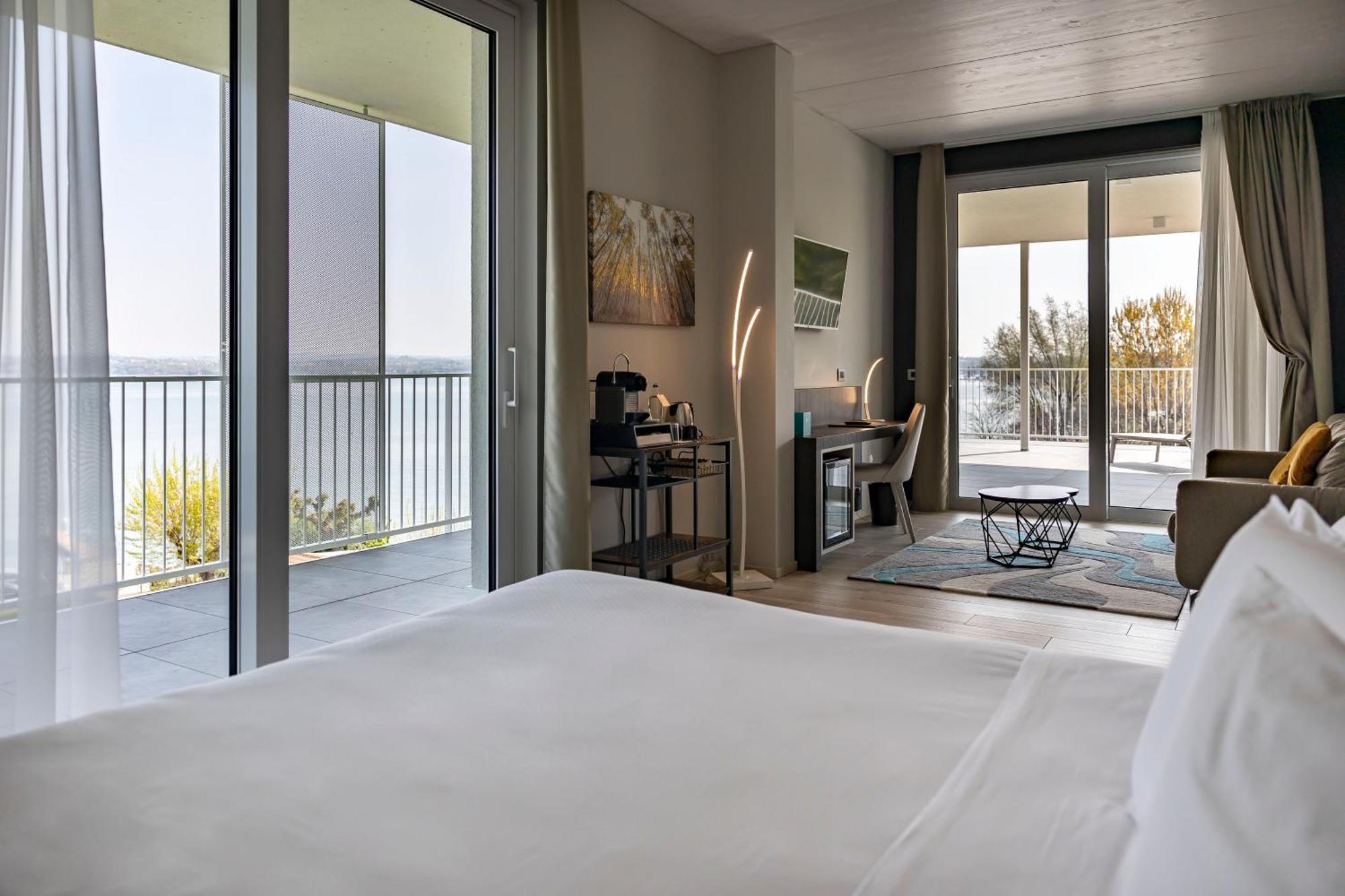 Vision Hotel Peschiera del Garda Esterno foto